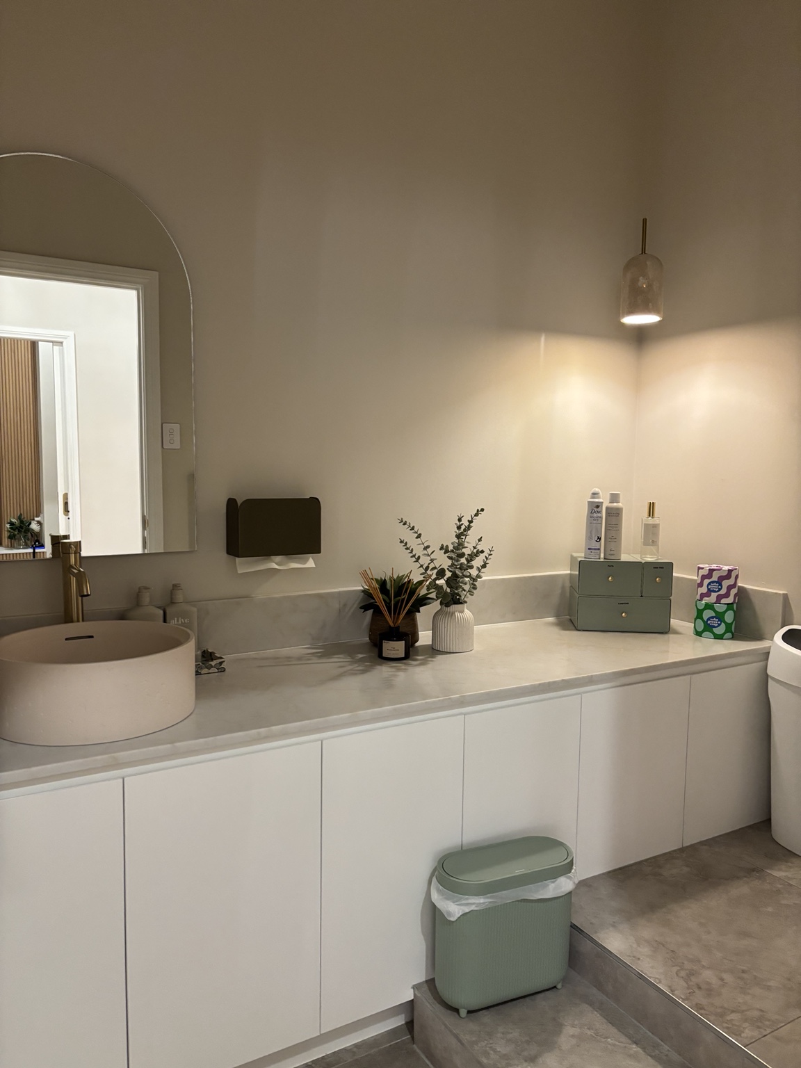 Clean bathroom vanity and amenities